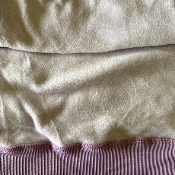 The Warmy Viral Hoodie! Super soft!! Beautiful purple! New in bag size Large - Picture 5 of 8